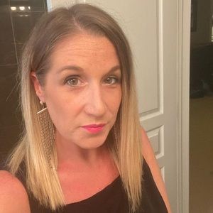 Meet your Posher, Jen